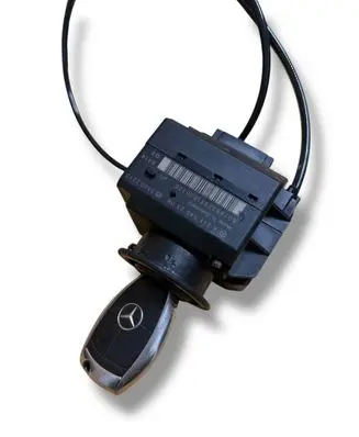 Mercedes-Benz CLS C219 Ignition lock A2115452308