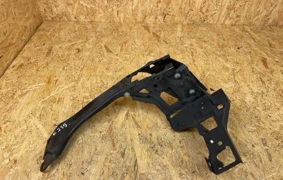 BMW X1 F48 F49 Headlight/headlamp mounting bracket 7426634 7302532