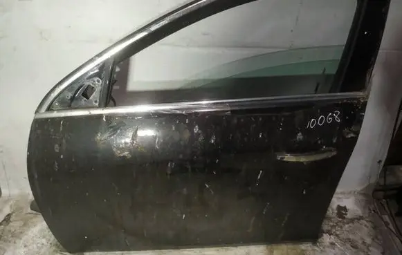 Opel Insignia A Front door juodos