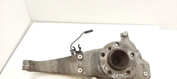 BMW 5 F10 F11 Front wheel hub