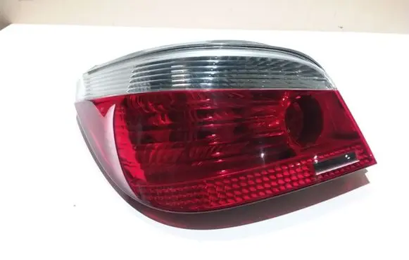 BMW 5 E60 E61 Rear/tail lights 6910767