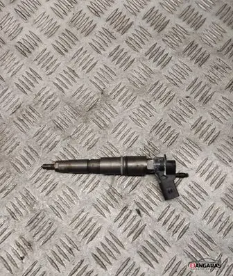 Fuel injector