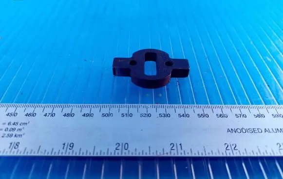 Volvo V70 Fuel Injector clamp holder
