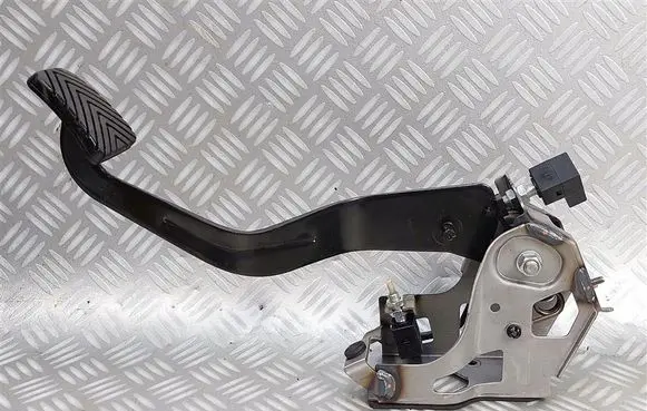 KIA Carens III Clutch pedal 32802A4200