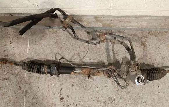 Toyota Yaris Steering rack