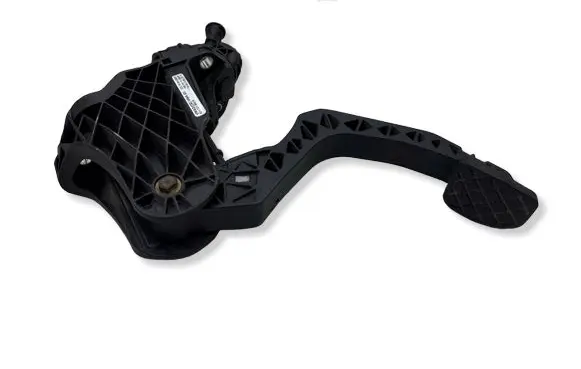 Volkswagen PASSAT B6 Clutch pedal 3C1721059N