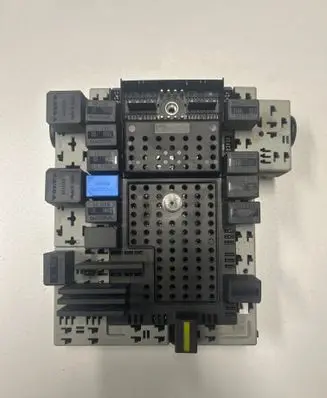 Volvo V70 Fuse box set 08696040 03W231 08696098