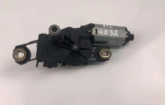 Seat Altea XL Wiper motor 5P0955711B