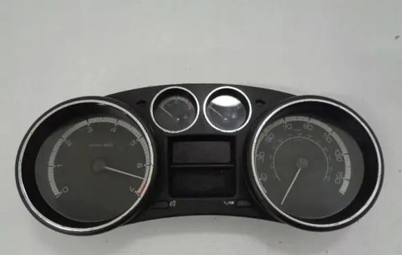 Peugeot 308 Speedometer (instrument cluster) 9674994980