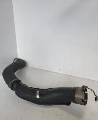 BMW X5 F15 Intercooler hose/pipe 7809834