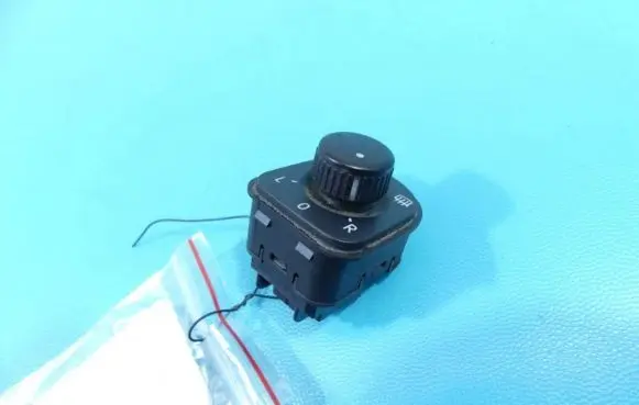 Volkswagen PASSAT B7 Electric window control switch 1K0959565K IMPRK1340972