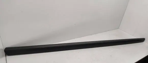 Peugeot 207 Front door trim (molding) 9680148777