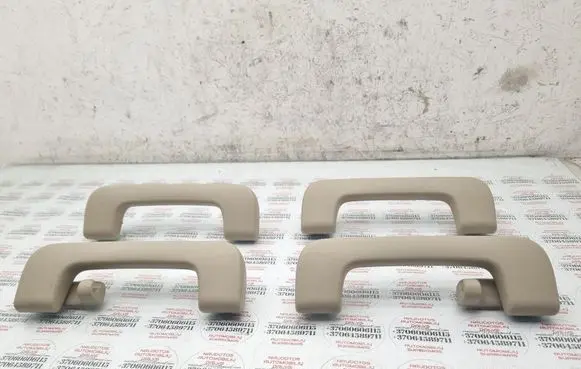 Audi Q7 4L A set of handles for the ceiling 8P0857607K 8P0857608E