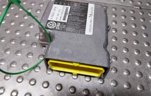 Skoda Superb B6 (3T) Airbag control unit/module S26380793 3T0959655D