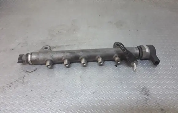 Hyundai i30 Fuel main line pipe 0445214111 314002A410