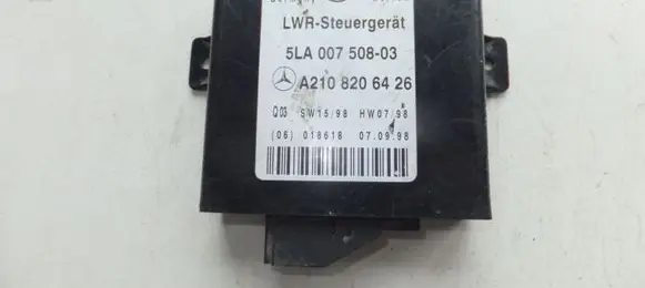 Mercedes-Benz Vito Viano W638 Xenon control unit/module A2108206426