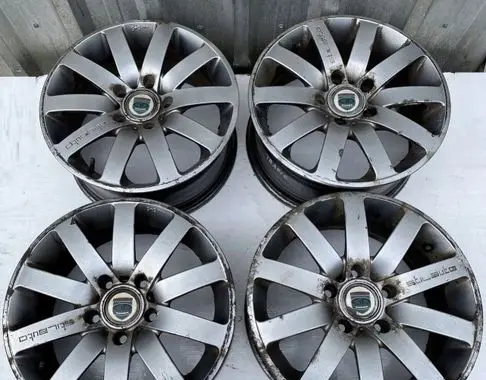 Renault Trafic II (X83) R18 alloy rim 