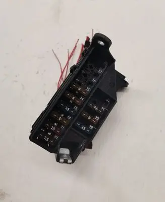 Mercedes-Benz GL X166 Fuse module A1665459340