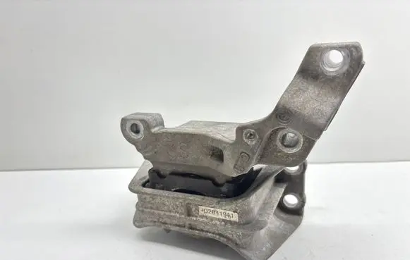 Nissan Juke I F15 Engine mount bracket 1KA0A
