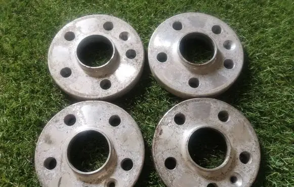 Volkswagen Golf IV Wheel spacers 01MM0
