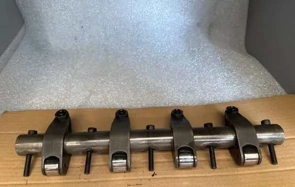 Volkswagen PASSAT B6 Valve rocker arm 03G443A 03G109527A