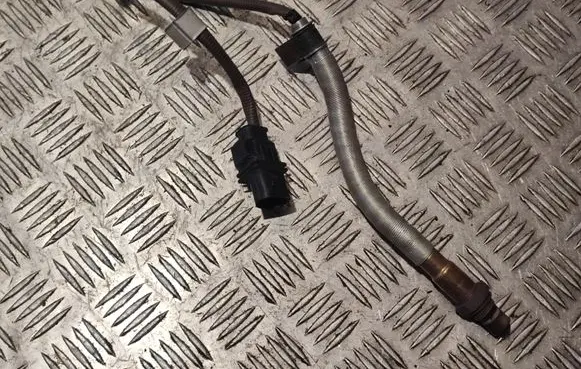 Mercedes-Benz C W205 Lambda probe sensor A0005423100