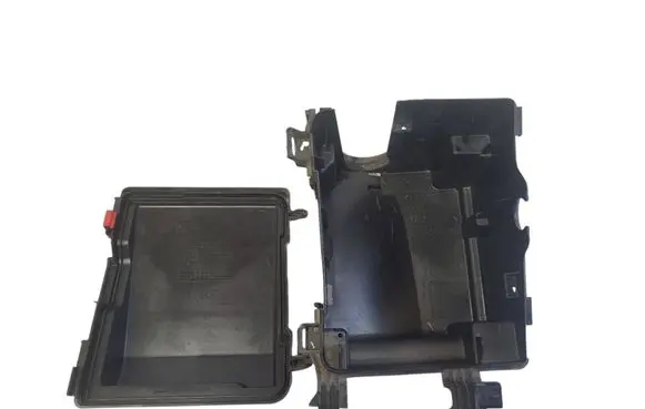 Peugeot 308 Fuse box set 9804681980