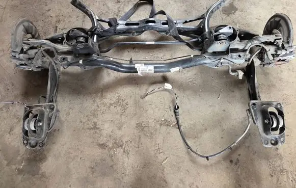 Volkswagen Golf VII Rear subframe 5Q0505315G 5Q0500042KN