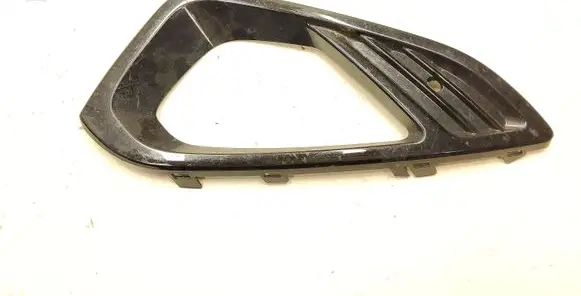Ford Fiesta Front fog light trim/grill H1BB15B217A1