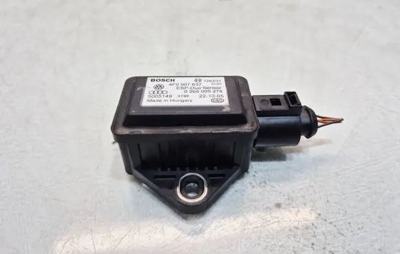 Audi A6 S6 C6 4F ESP acceleration yaw rate sensor 4F0907637