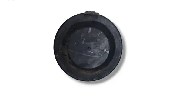 Volvo XC90 Headlight/headlamp dust cover 89004031