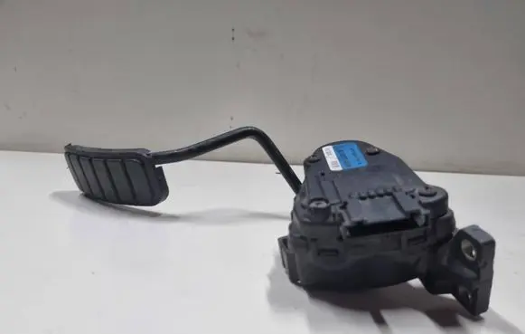 Renault Espace - Grand espace IV Accelerator throttle pedal 6PV00811916 8200004938