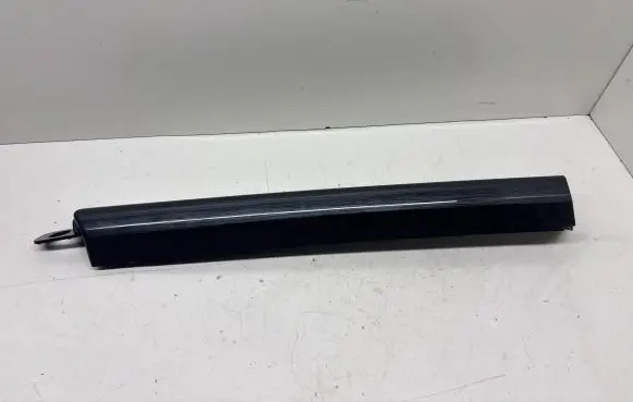 Opel Astra H Other front door trim element 33198543