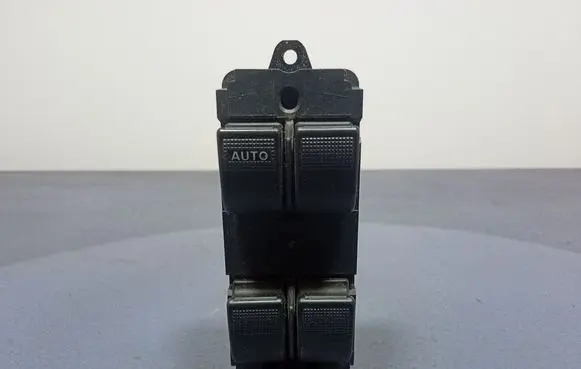 Mazda 2 Electric window control switch DD1066350B