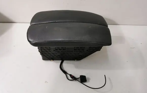 BMW X5 E70 Armrest 9115081