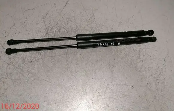 Toyota Yaris Tailgate strut 689500D210 689500D170