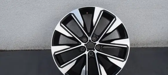 R19 alloy rim