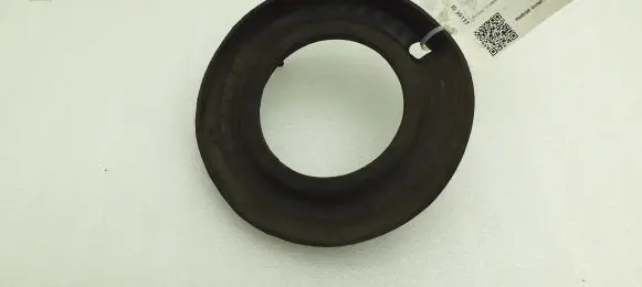 Volvo XC60 Rear coil spring rubber mount 6G915B718BAA