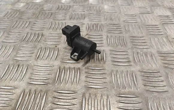 Renault Espace V (RFC) Turbo solenoid valve 8200762162