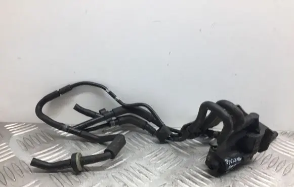 Volkswagen Tiguan Turbo solenoid valve 1K0906283A