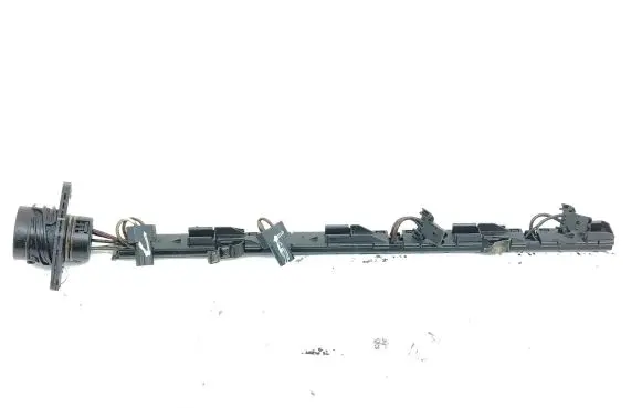 Volkswagen Golf IV Fuel injector wires 