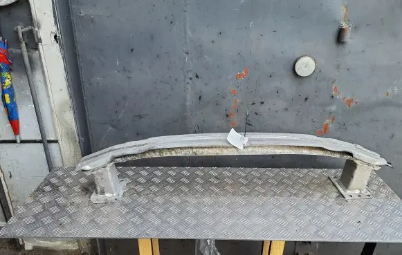 Audi TT TTS Mk2 Front bumper support beam 8J0807109