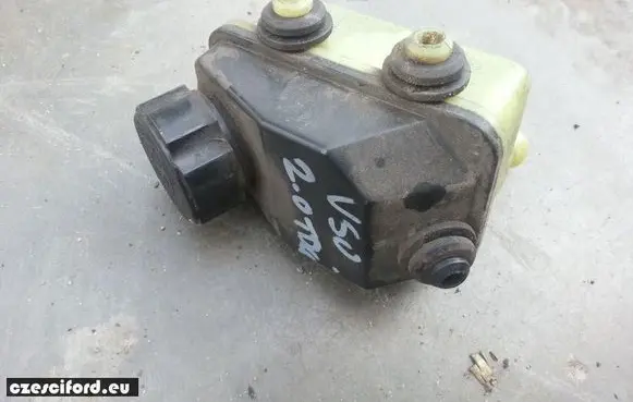 Volvo V50 Power steering fluid tank/reservoir 