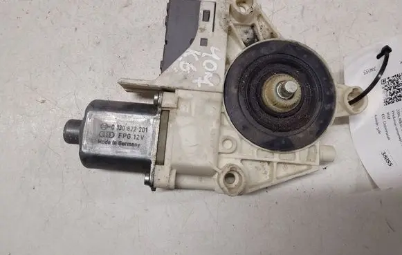 Peugeot 407 Rear door window regulator motor 999065103 9646595680