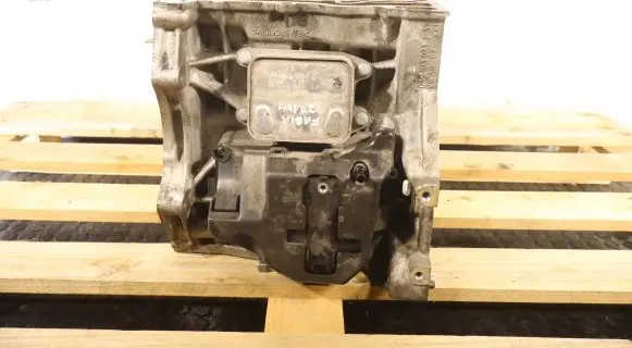 Skoda Fabia Mk3 (NJ) Engine block DKL