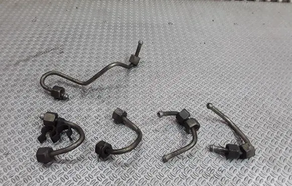 Mitsubishi Space Star Fuel injector supply line/pipe 