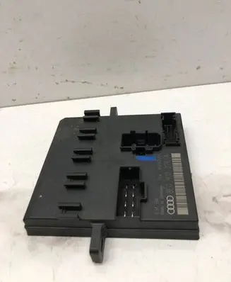Audi A4 S4 B6 8E 8H Comfort/convenience module 8E0907279A 10052001