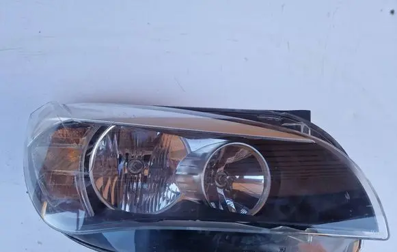 BMW X1 E84 Headlight/headlamp 7290234