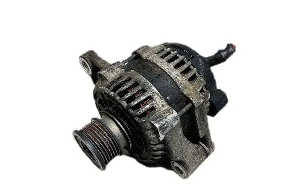 Opel Corsa D Generator/alternator 13502583
