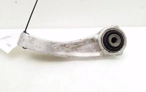 Mercedes-Benz C W205 Front anti-roll bar/stabilizer link A2053230817